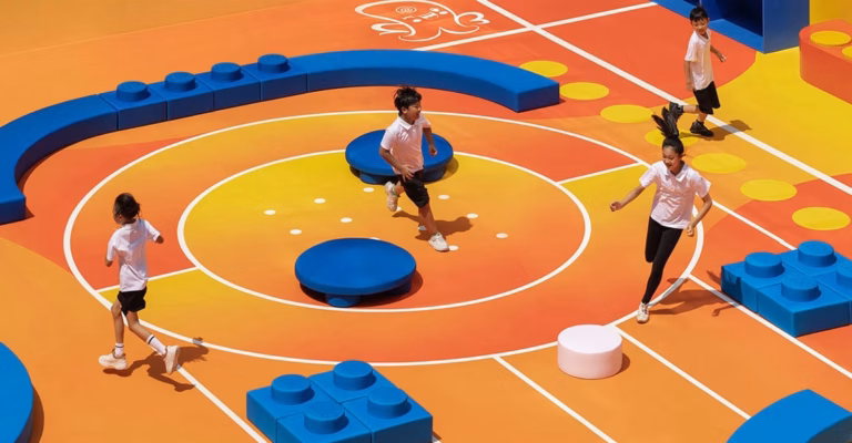 Un jeu de société innovant des Yvelines qui transforme le sport en un plaisir ludique pour les enfants